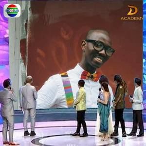 Meet your Posher, Donald